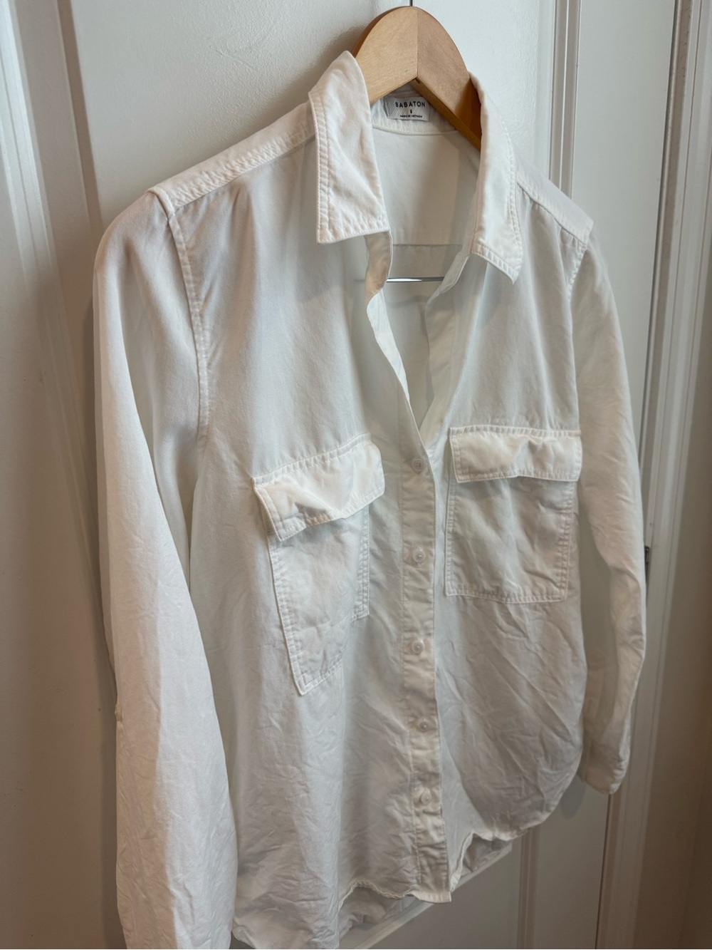 Aritzia Babaton Utility Shirt White Lyocell Button Down Size S